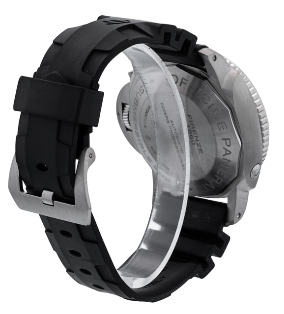 Panerai Luminor Submersible PAM00364 Image 3